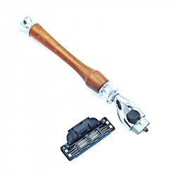 Rasoir  avec manche en bois de mirabellier pour lame Gillette  mach 3 démontée.